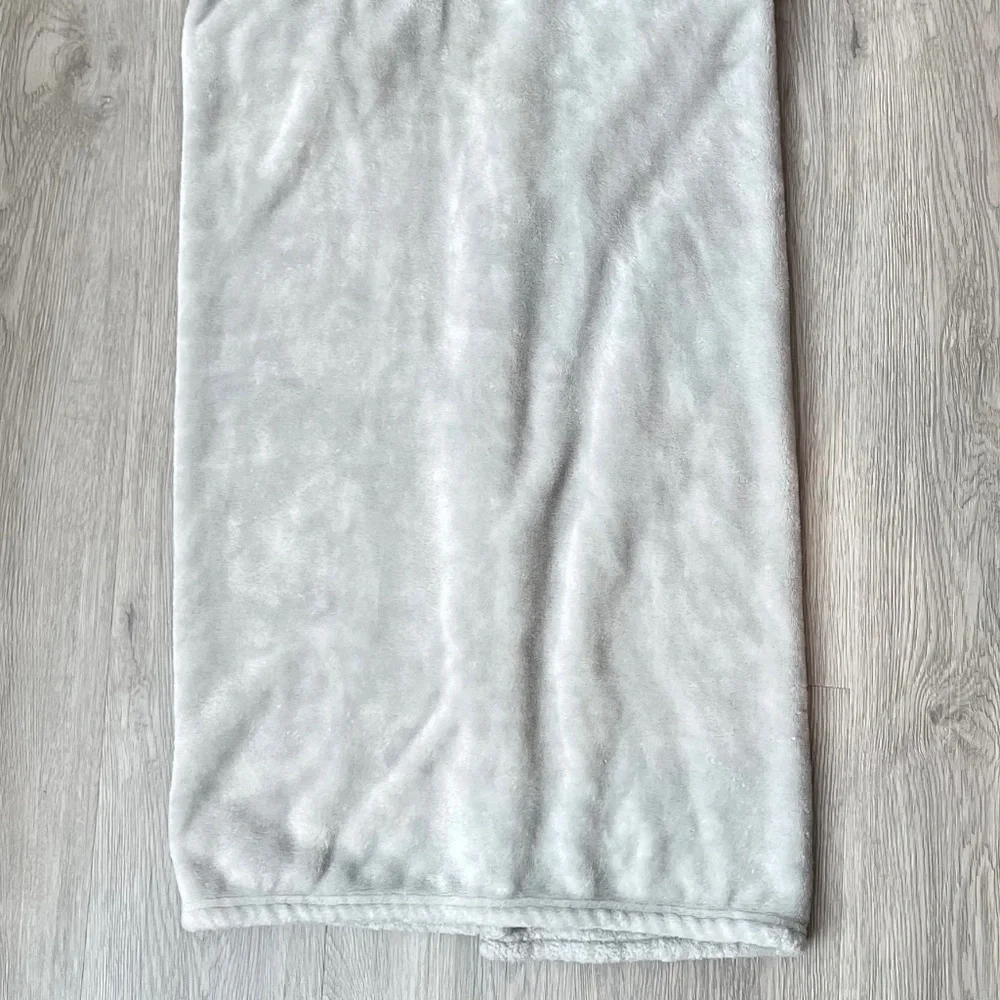 Hudson Baby Toddler Bath Essential Plush Hooded Elephant Towel, Gray 28X40